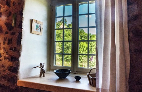 Saint-Privat-d'Allier House | Cozy Countryside Escape in Auvergne