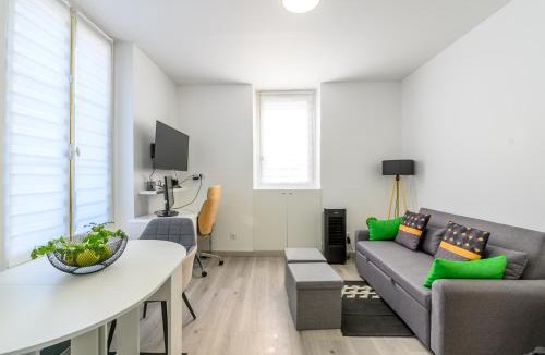 Tournan-en-Brie Apartment | Cozy Corner 77 - Appt avec jardin pour 4