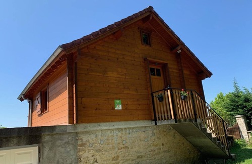 Saint-Bonnet-Troncais Apartment | Cozy forest cottage with pets allowed, all-inclusive