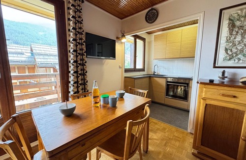 Chantemerle Apartment | Cozy studio for 4, ski-in/ski-out, WIFI, Chantemerle