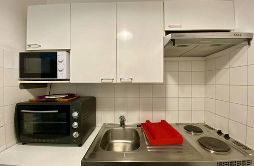 Cambo-les-Bains Apartment | Cozy Ground Floor Studio, Terrace, Parking, Pet-Friendly - Cambo-les-Bains