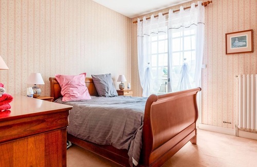 Isigny-sur-Mer House | Cozy holiday home in Isigny-sur-Mer