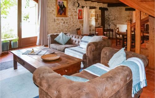 Marcillac-Saint-Quentin House | Cozy Home In Marcillac-Saint-Quenti