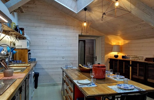 Lempdes-sur-Allagnon Cottage | Cozy house with private courtyard in the heart of Auvergne
