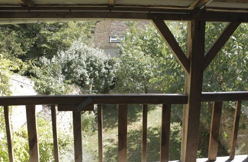 Saint-Amand-Montrond Cottage | Cozy lodging in city center - 8 guests