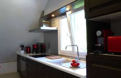 Milly-la-Foret Cottage | Cozy Loft: new, quiet, garden, BBQ, river, pkg . Milly-la-Foret