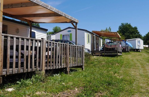Martiel House | Cozy mobile home with terrace for 5 people