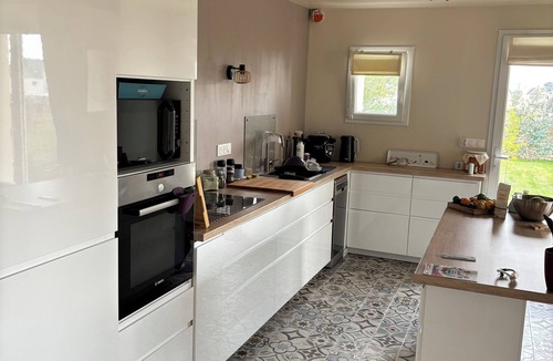 Riantec Bed & Breakfast | Cozy room close to the Little Sea of Gâvres