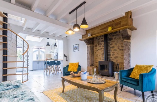 Cosqueville Cottage | Cozy Seaside Cottage with Terrace, Private Garden & Electric Car Charging