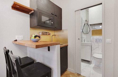 Quartier de la Porte-Saint-Denis Apartment | Cozy studio - 2P - Gare de l'Est