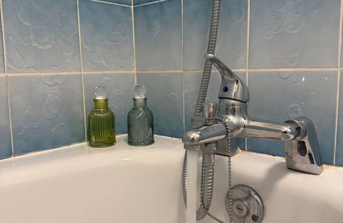 Excideuil Apartment | Cozy Studio in Excideuil, pets welcome