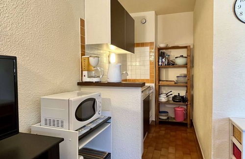 Argeles Plage Apartment | Cozy Studio Near Beach, Shops, Private Garage, Pet-Friendly, Sleeps 4
