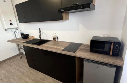 Pia Apartment | Cozy T2 chaleureux neuf appartement 15 Min proche de la mer