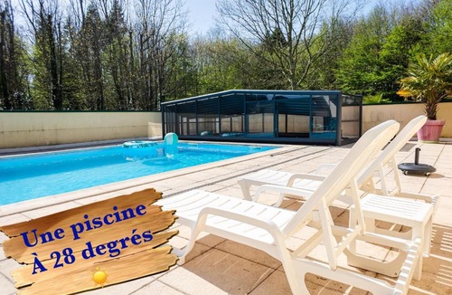 Saint-Evarzec Other | Dôme Atmo'sphère, la tête dans les étoiles avec accès piscine