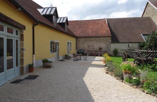 Maconge Bed & Breakfast | Datcha Bourguignonne, Chambres & Gîte