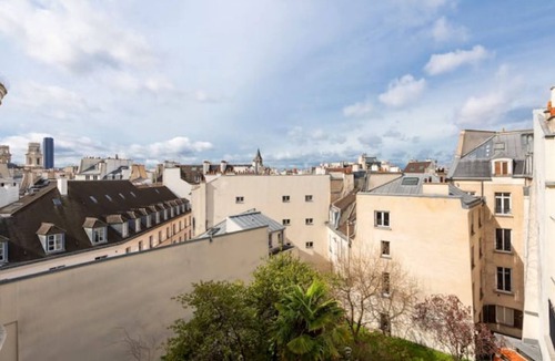 Saint-Germain-des-Pres Apartment | Dauphine Lux 6emne arrondissement center of Saint Germain 2beds 1bath