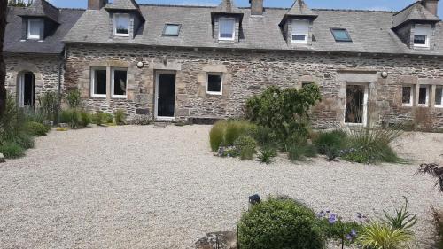 Le Haut-Corlay House | De la fontaine - rené