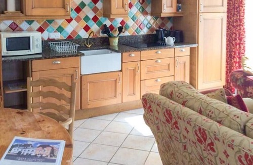 Lehon Apartment | Degas - Dinan, charming riverside apartment