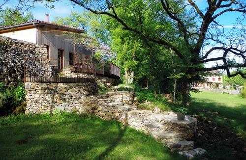 Puylagarde House | Designer wooden gîte near Lac de Parisot