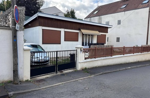 Bretigny-sur-Orge House | Detached house 30 minutes from Paris