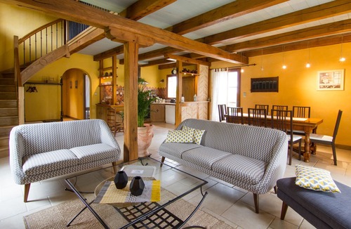 Caylus House | Deux Beaux Gîtes "Du Levant Au Couchant"