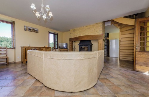 Campagnac-les-Quercy Villa | Dieudelotte is a beautiful authentic Quercy holiday house