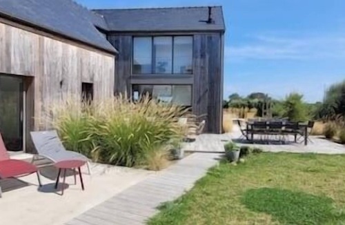 Plouneour-Trez House | Dolmen et Rigadelles, 4* indoor pool 29° 5 minutes from the beach and GR34.