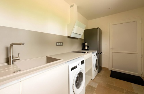 Saint-Sauveur-le-Vicomte Villa | Domaine Le Saint Georges Cottage with Pool, Spa & Sauna