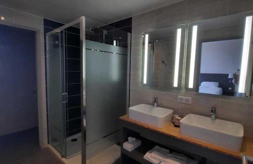 Mauleon-Licharre Hotel | Domaine AGERRIA