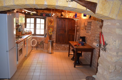 Urval House | Domaine Avec Hangar à Tabac Idéal Pour Familles et Amis
