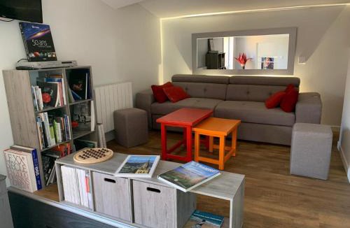 Saint-Marcel-de-Felines House | Domaine de Jarentin - Gîte 4-5 P
