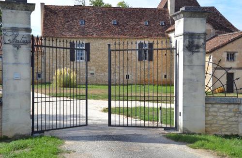 Negrondes House | Domaine de l'Age