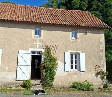 Chatillon-sur-Thouet House | Domaine de la Bréssandière