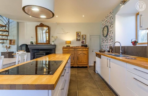 Cruet House | Domaine De L'idylle - Maison Du Vigneron