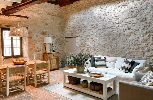 Tourtoirac Cottage | Domaine de Pragelier, le Magnolia in Tourtoirac
