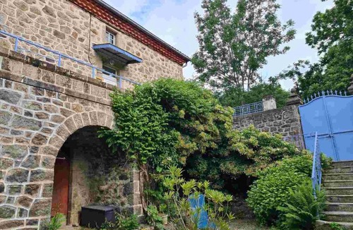 Marcols-les-Eaux House | Domaine de Salomony