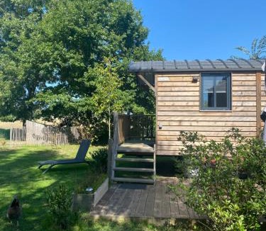 Marigny-les-Reullee Ski Chalet | DOMAINE DES GALINACES ROULOTTE LA ROUSSETTE 2-4P