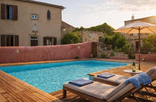 Villalbe House | Domaine du Prieuré avec Piscine Ancien Couvent & Presbytère