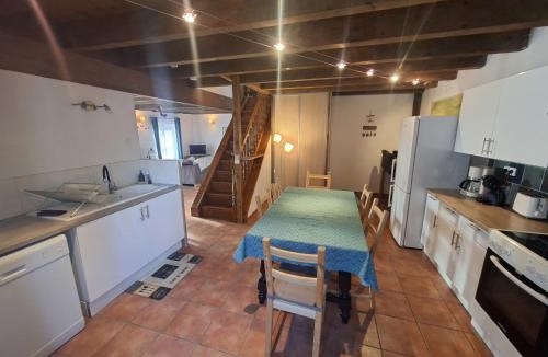 Ozenx-Montestrucq House | Domaine Hourcabis - 2 gîtes 4 et 6 personnes
