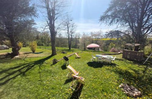 Beaulieu-sur-Loire House | Domaine isolé dans les vignes avec sa jacuzzi house
