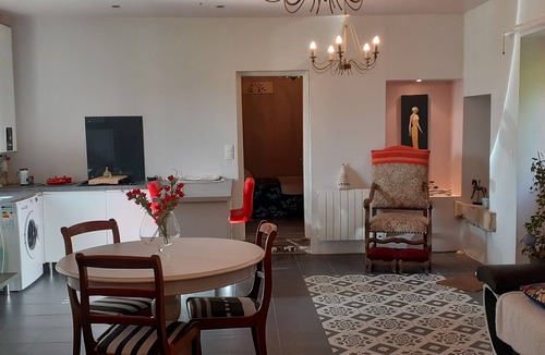 Besson House | Domaine Pastel