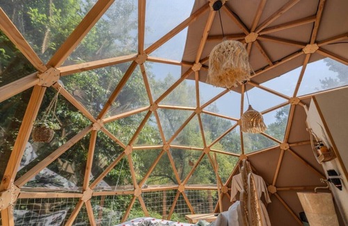 Nanteuil-les-Meaux Cottage | Dome with Jacuzzi 15 min from Disneyland Paris