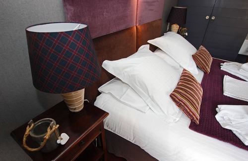 Plumergat Bed & Breakfast | Double room-Superior-Private Bathroom-Terrace-Vue sur jardin
