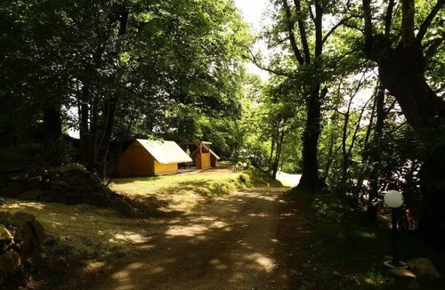 Inguiniel House | Double trek bungalow sleeps 4