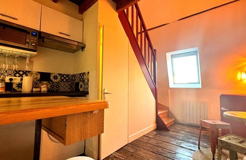 Bourges Apartment | Duplex-Apartment-Ensuite with Shower