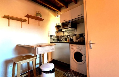 Bourges Apartment | Duplex-Apartment-Ensuite with Shower
