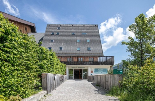 Gresse-en-Vercors Apartment | Duplex chalet with terrace