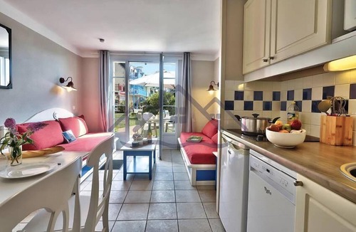 Guilvinec House | Duplex House G4 with terrace