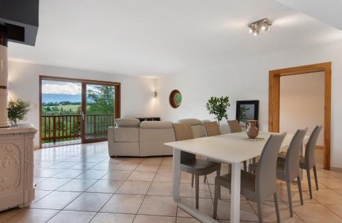 Saint-Pancrasse Apartment | Duplex la source Amelie