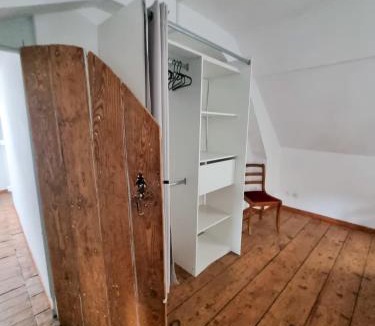 Bourbon-l'Archambault Apartment | Duplex Quartier Historique Forteresse des Ducs de BOURBON
